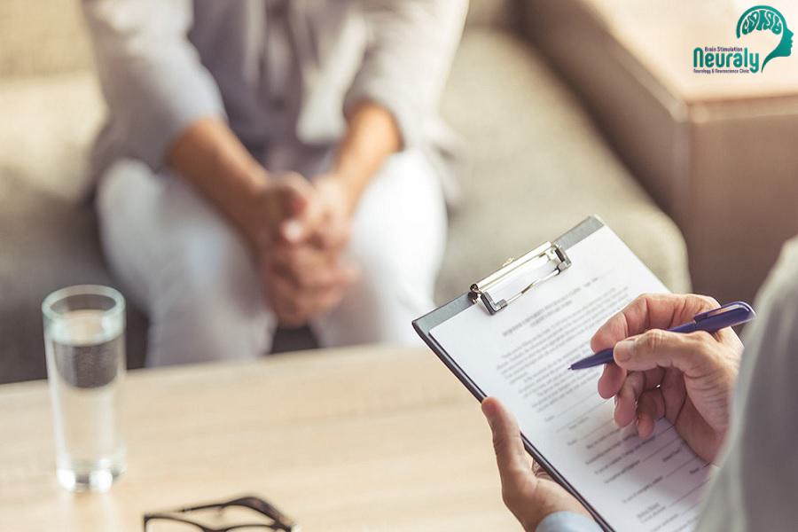 شناخت بهترین پزشک اسکیزوفرنی برای شروع مسیر درمان قطعی 2